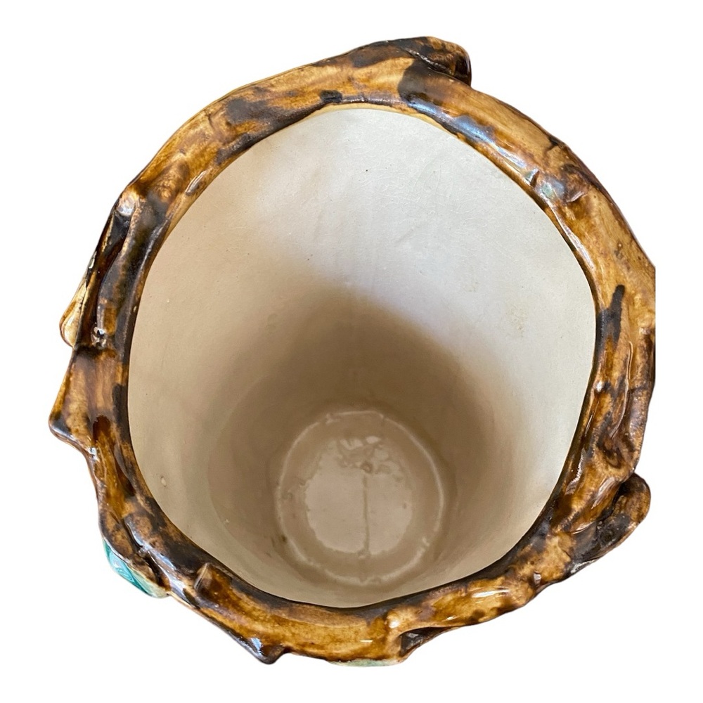 Antique Majolica Vase with many applied, high-relief details. - Picture 13 of 15